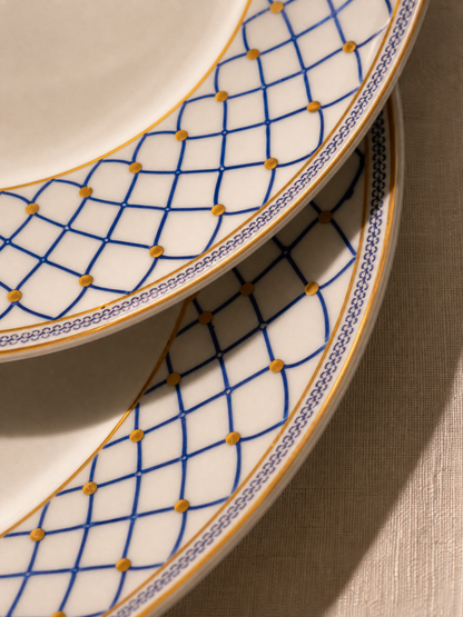 Set Veselă Din Opal 18 Piese, Model Classic, 6 Farfurii Întinse 19cm, 6 Adânci 23cm, 6 Întinse 27cm, Alb